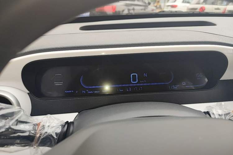 Used Geely Galaxy Panda 2025 210 km – Yuanqi Bear Instrument Cluster