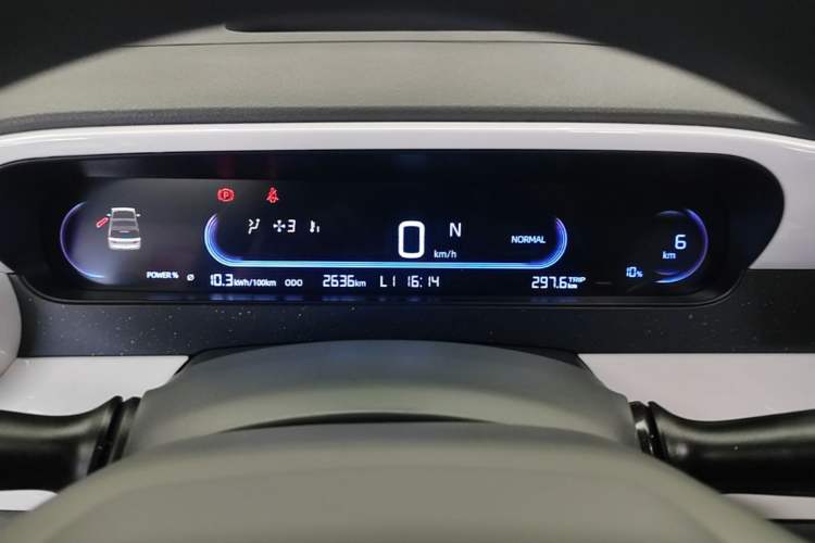 Used Geely Galaxy Panda 2025 210km Panda Kart Instrument Cluster