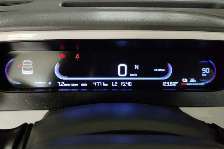 Used Geely Galaxy Panda 2025 210 km – Yuanqi Bear Instrument Cluster