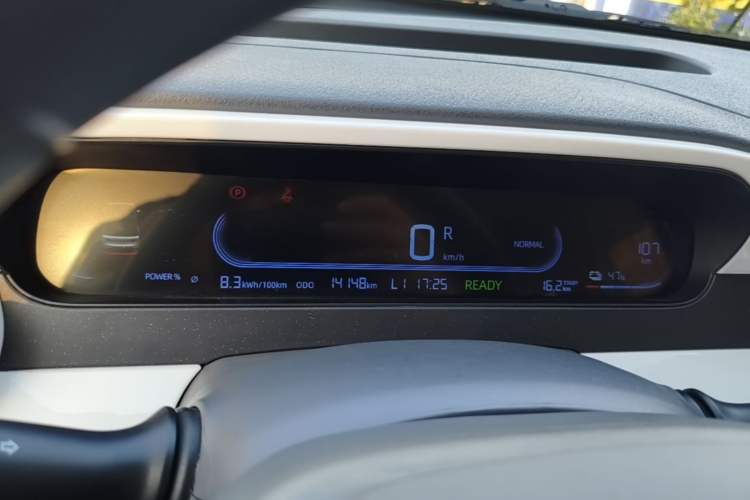 Used Geely Galaxy Panda 2025 210 km – Yuanqi Bear Instrument Cluster