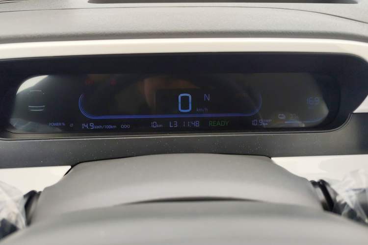 Used Geely Galaxy Panda 2025 210 km – Yuanqi Bear Instrument Cluster