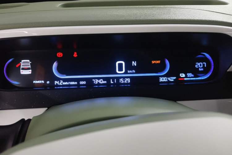 Used Geely Galaxy Panda 2025 210km Panda Rider Instrument Cluster