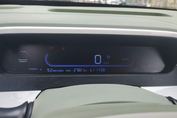 Used Geely Galaxy Panda 2025 210km Panda Rider Instrument Cluster