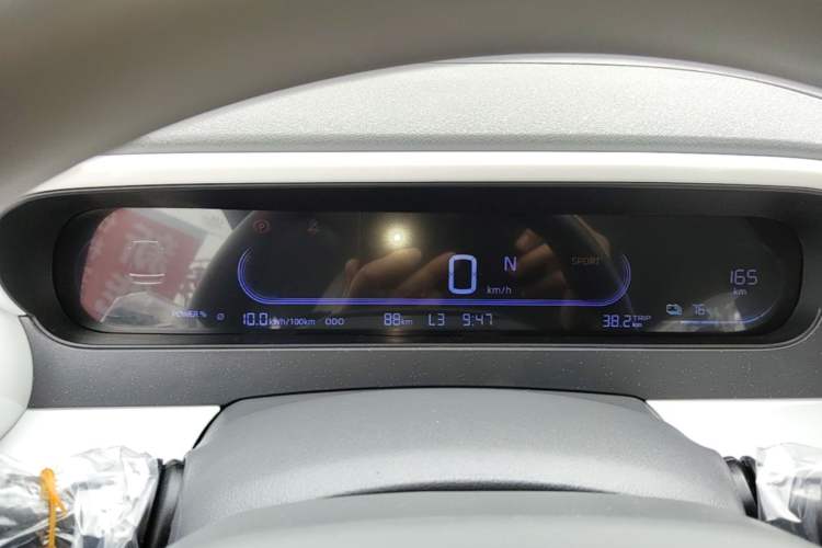 Used Geely Galaxy Panda 2025 210 km – Yuanqi Bear Instrument Cluster