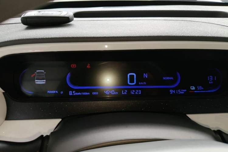 Used Geely Galaxy Panda 2025 210 km – Yuanqi Bear Instrument Cluster