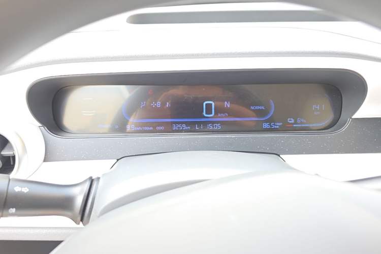 Used Geely Galaxy Panda 2025 210 km – Yuanqi Bear Instrument Cluster
