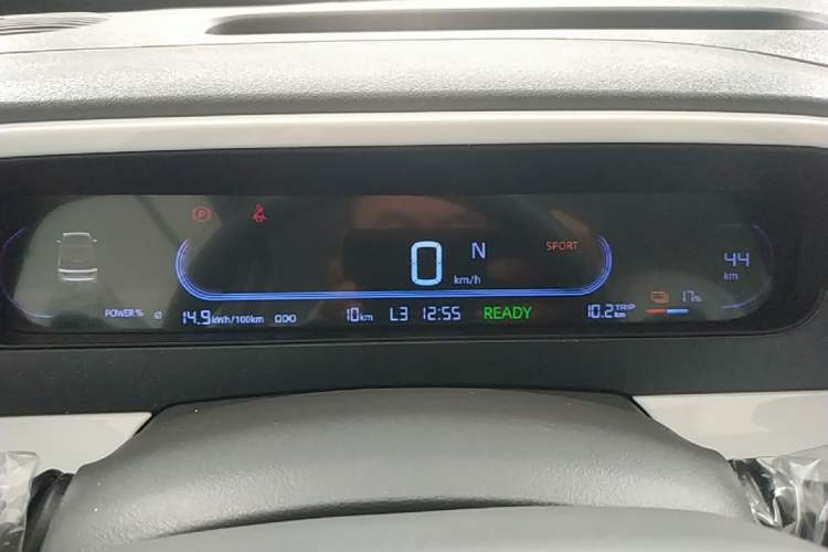 Used Geely Galaxy Panda 2025 210 km – Yuanqi Bear Instrument Cluster
