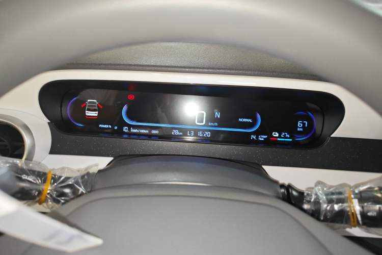 Used Geely Galaxy Panda 2025 210 km – Yuanqi Bear Instrument Cluster