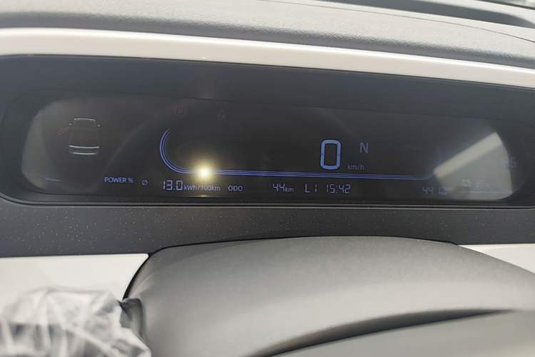 Used Geely Galaxy Panda 2025 210 km – Yuanqi Bear Instrument Cluster