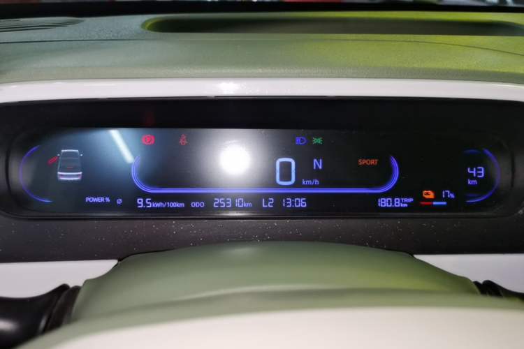 Used Geely Galaxy Panda 2025 210km Panda Rider Instrument Cluster
