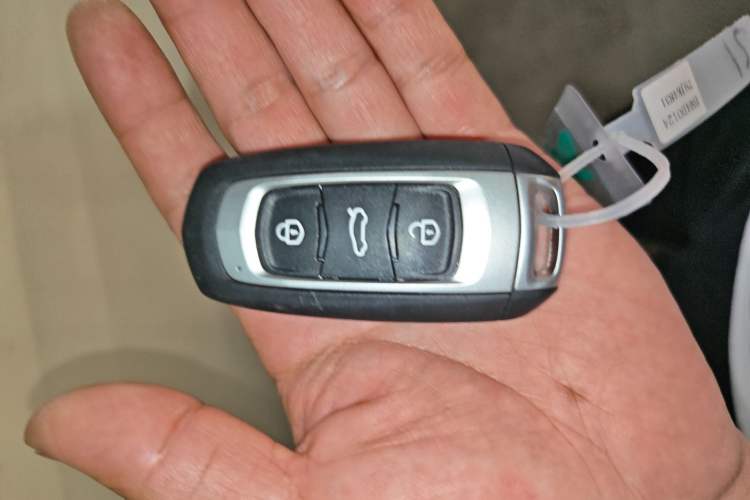 Used Geely Galaxy Panda 2025 210 km – Yuanqi Bear Interior 1