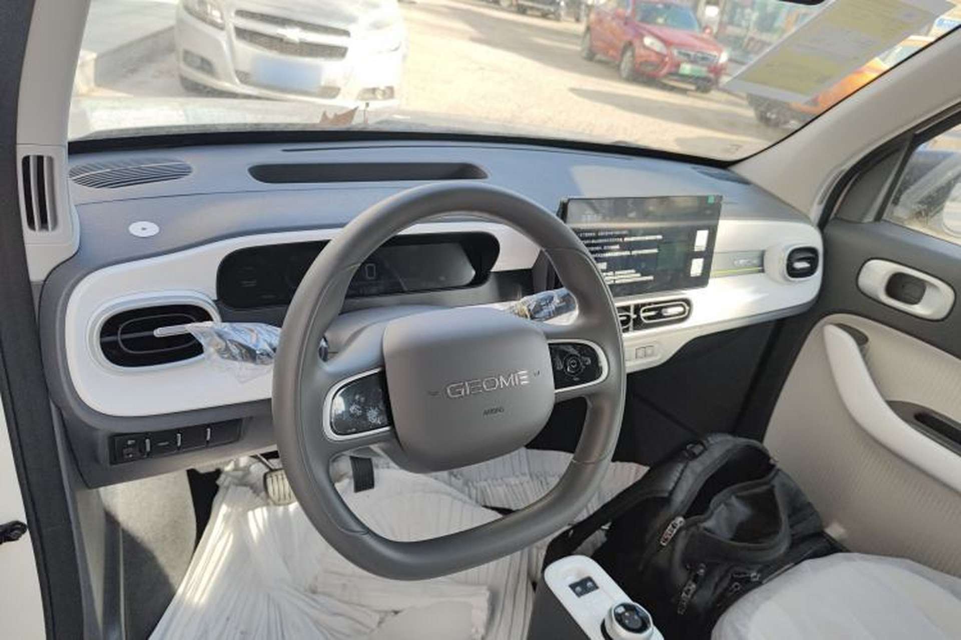 Used Geely Galaxy Panda 2025 210 km – Yuanqi Bear Interior 2