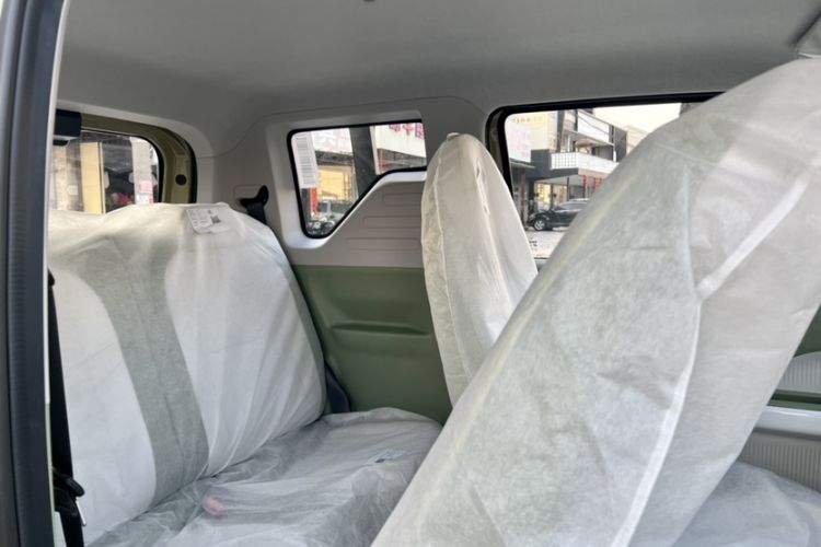 Used Geely Galaxy Panda 2025 210km Panda Rider Interior 2