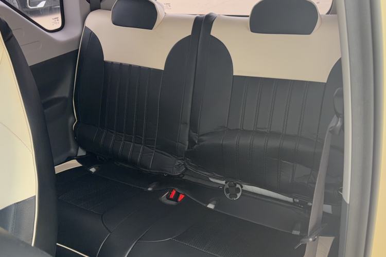 Used Geely Galaxy Panda 2025 210 km – Yuanqi Bear Interior 3