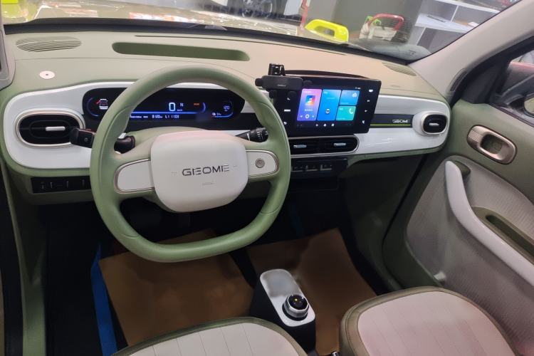 Used Geely Galaxy Panda 2025 210km Panda Rider Interior 3