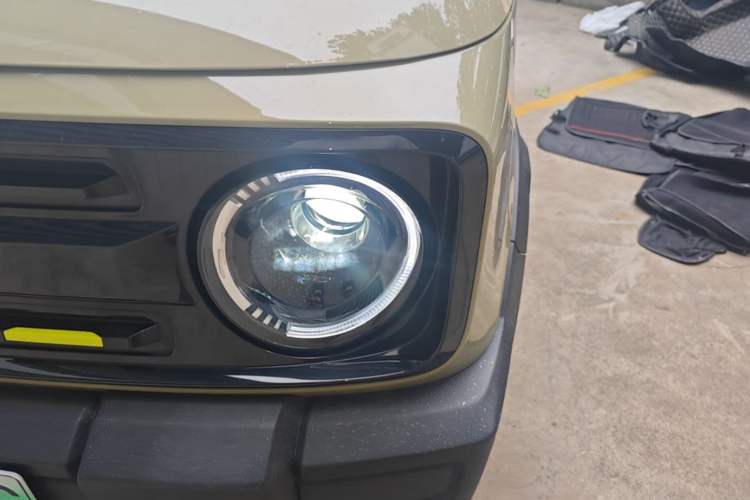 Used Geely Galaxy Panda 2025 210km Panda Rider Left Front Headlight