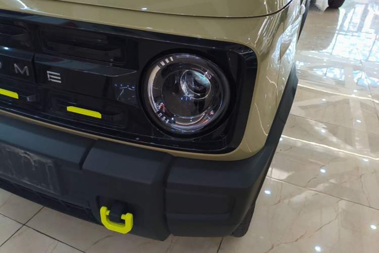 Used Geely Galaxy Panda 2025 210km Panda Rider Left Front Headlight