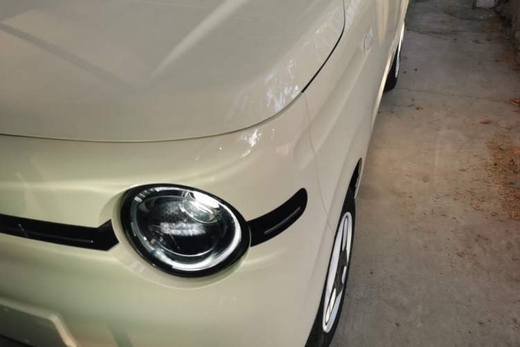 Used Geely Galaxy Panda 2025 210 km – Yuanqi Bear Left Front Headlight