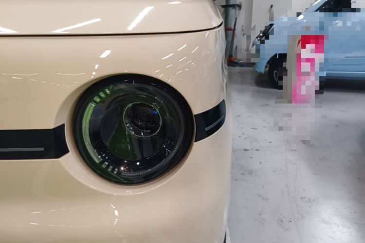 Used Geely Galaxy Panda 2025 210 km – Yuanqi Bear Left Front Headlight