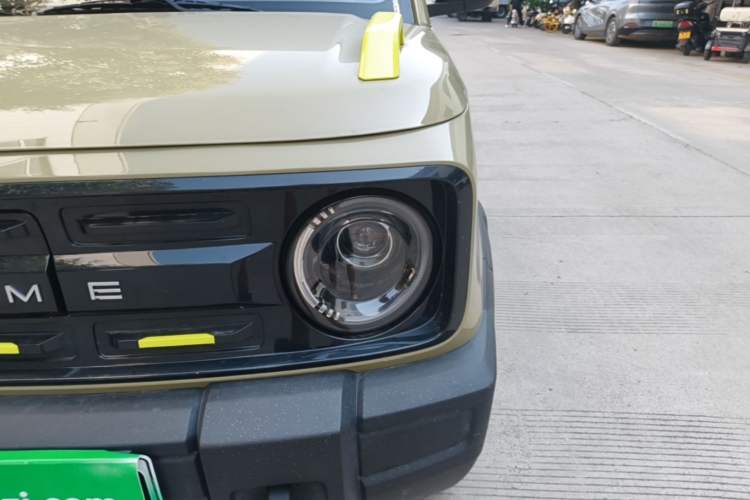 Used Geely Galaxy Panda 2025 210km Panda Rider Left Front Headlight