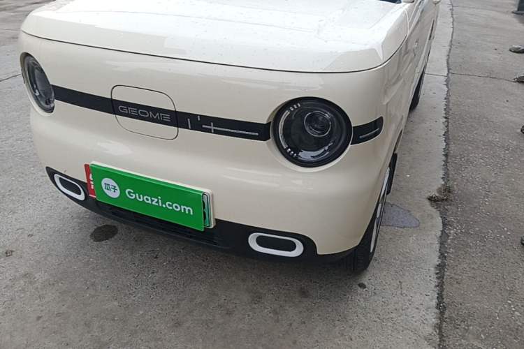 Used Geely Galaxy Panda 2025 210 km – Yuanqi Bear Left Front Headlight