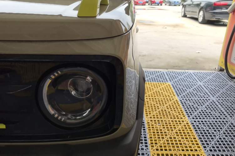 Used Geely Galaxy Panda 2025 210km Panda Rider Left Front Headlight