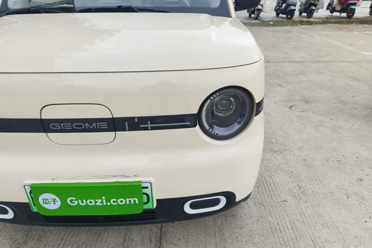 Used Geely Galaxy Panda 2025 210 km – Yuanqi Bear Left Front Headlight
