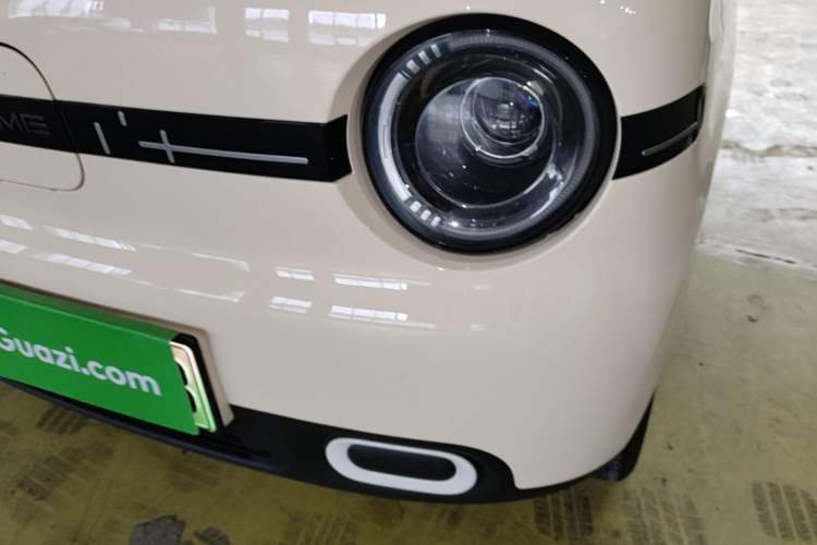 Used Geely Galaxy Panda 2025 210 km – Yuanqi Bear Left Front Headlight