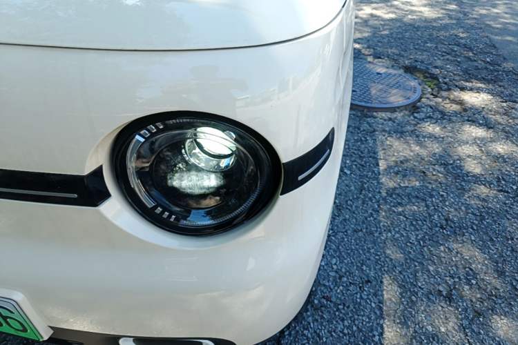 Used Geely Galaxy Panda 2025 210 km – Yuanqi Bear Left Front Headlight