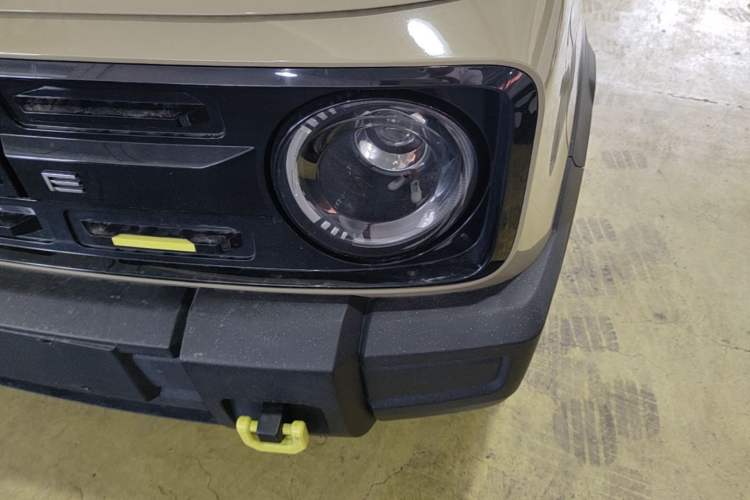 Used Geely Galaxy Panda 2025 210km Panda Rider Left Front Headlight