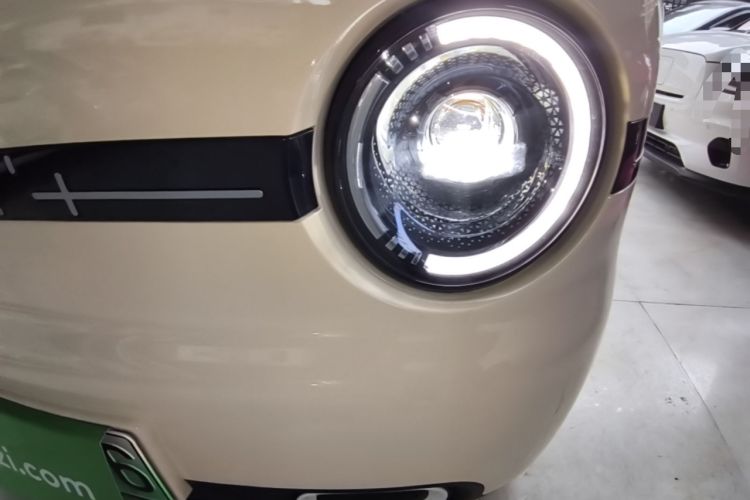 Used Geely Galaxy Panda 2025 210 km – Yuanqi Bear Left Front Headlight