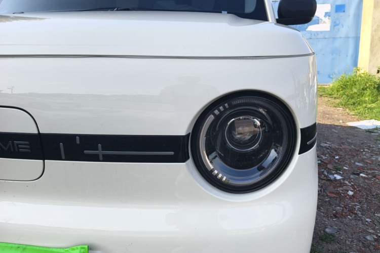 Used Geely Galaxy Panda 2025 210 km – Yuanqi Bear Left Front Headlight