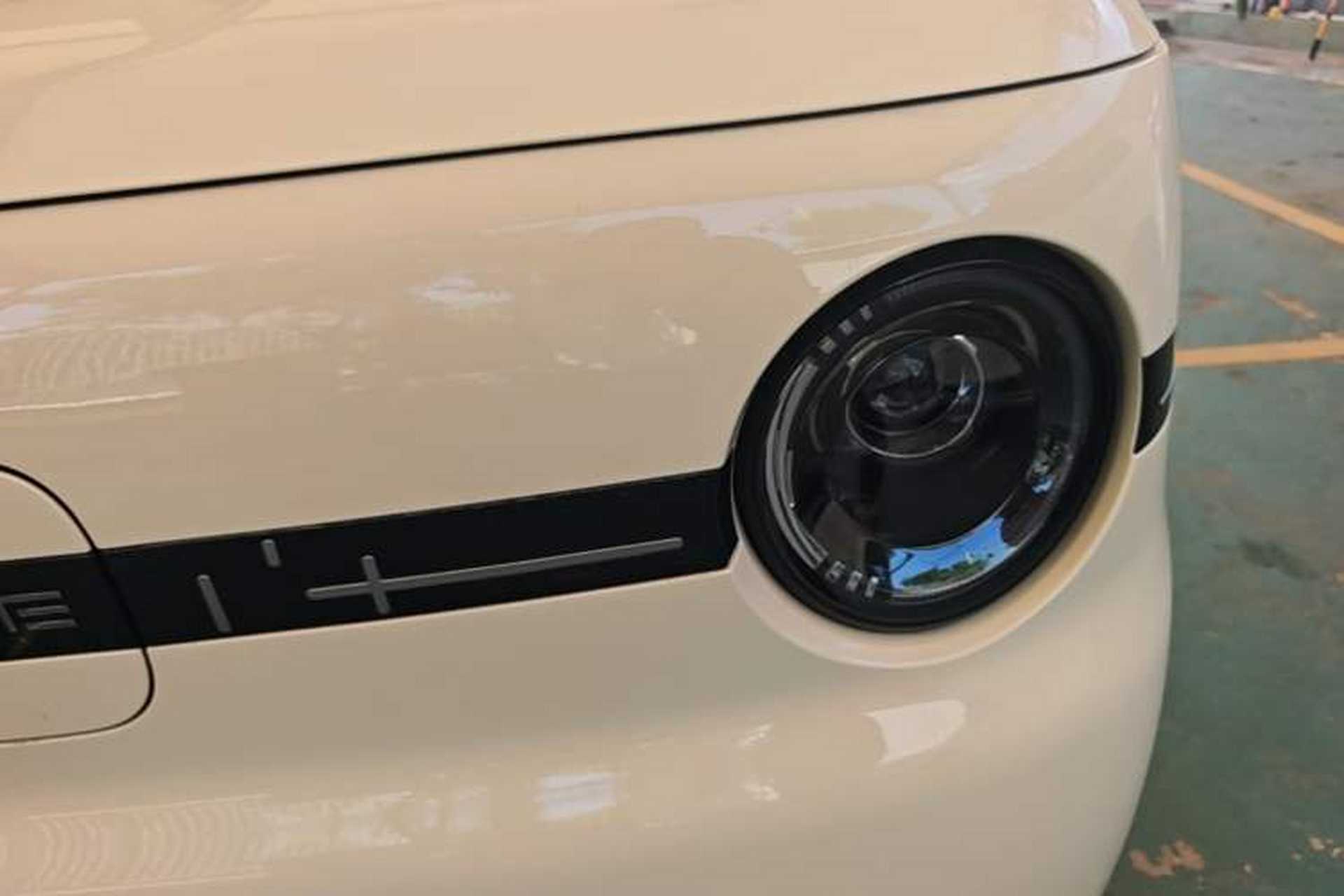 Used Geely Galaxy Panda 2025 210 km – Yuanqi Bear Left Front Headlight
