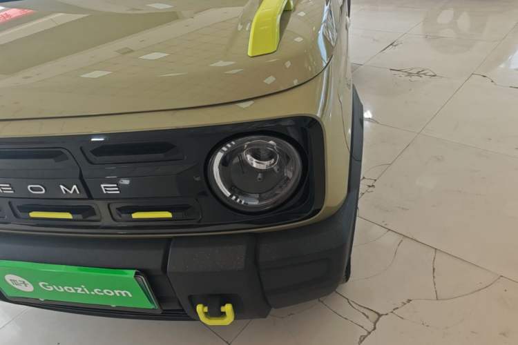 Used Geely Galaxy Panda 2025 210km Panda Rider Left Front Headlight