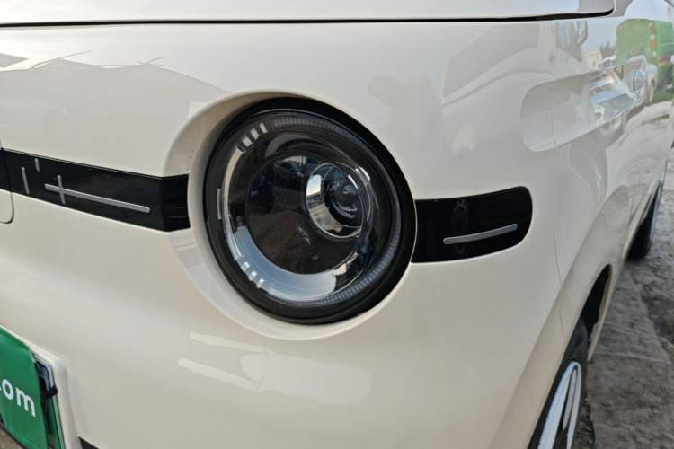 Used Geely Galaxy Panda 2025 210 km – Yuanqi Bear Left Front Headlight