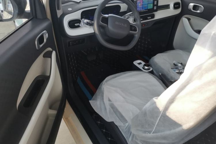 Used Geely Galaxy Panda 2025 210 km – Yuanqi Bear Left Front Seat
