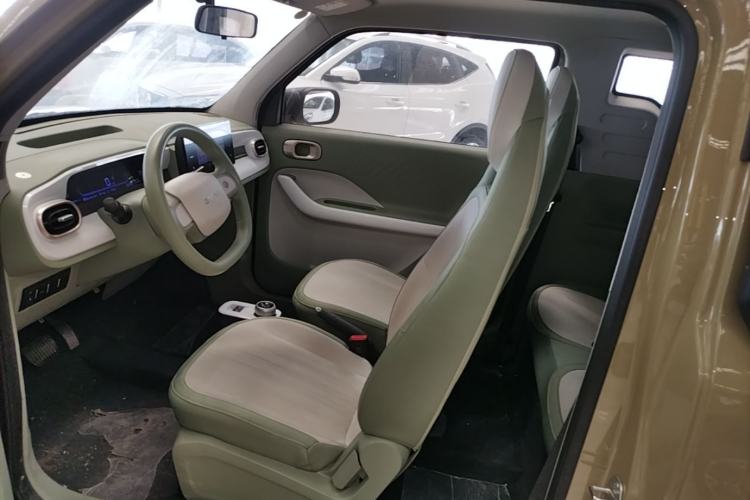 Used Geely Galaxy Panda 2025 210km Panda Rider Left Front Seat