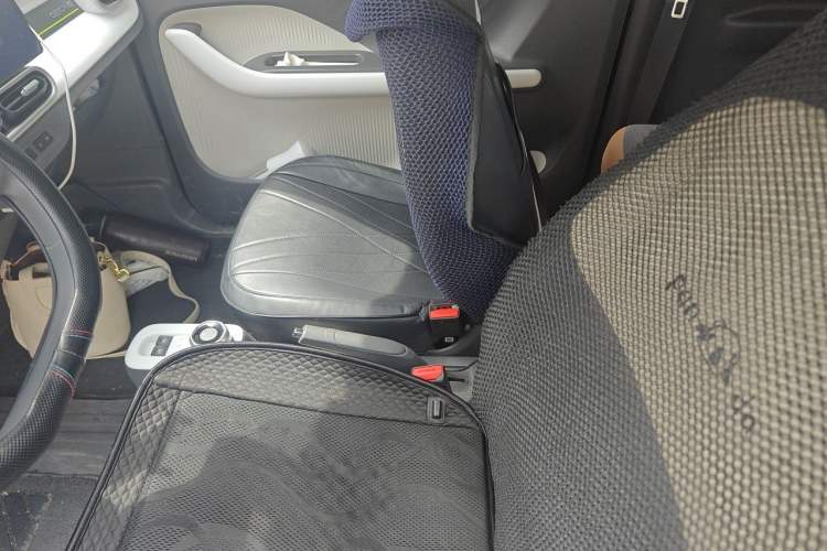 Used Geely Galaxy Panda 2025 210 km – Yuanqi Bear Left Front Seat