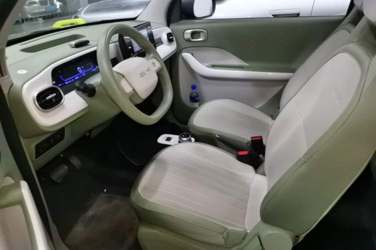 Used Geely Galaxy Panda 2025 210km Panda Rider Left Front Seat
