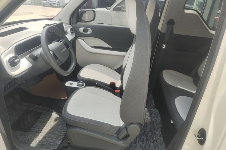 Used Geely Galaxy Panda 2025 210 km – Yuanqi Bear Left Front Seat