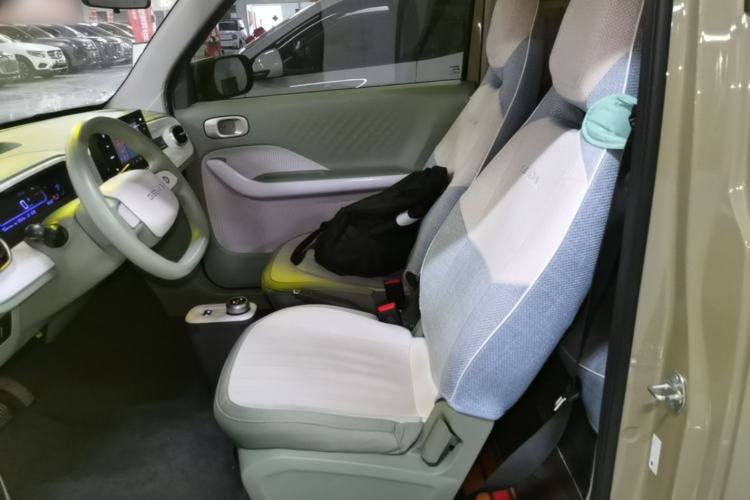 Used Geely Galaxy Panda 2025 210km Panda Rider Left Front Seat
