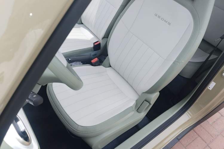 Used Geely Galaxy Panda 2025 210km Panda Rider Left Front Seat