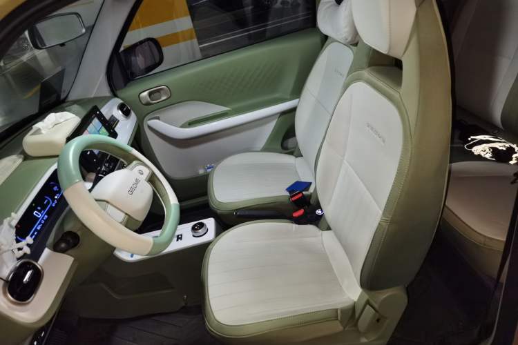 Used Geely Galaxy Panda 2025 210km Panda Rider Left Front Seat
