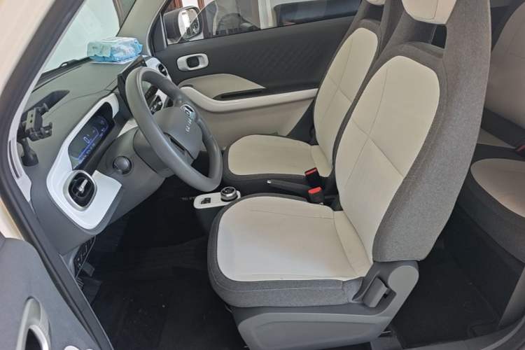 Used Geely Galaxy Panda 2025 210 km – Yuanqi Bear Left Front Seat