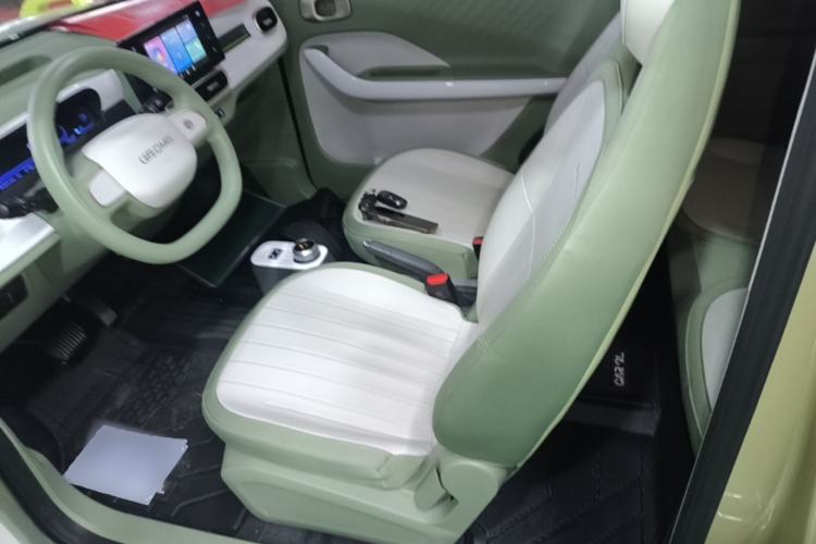 Used Geely Galaxy Panda 2025 210km Panda Rider Left Front Seat