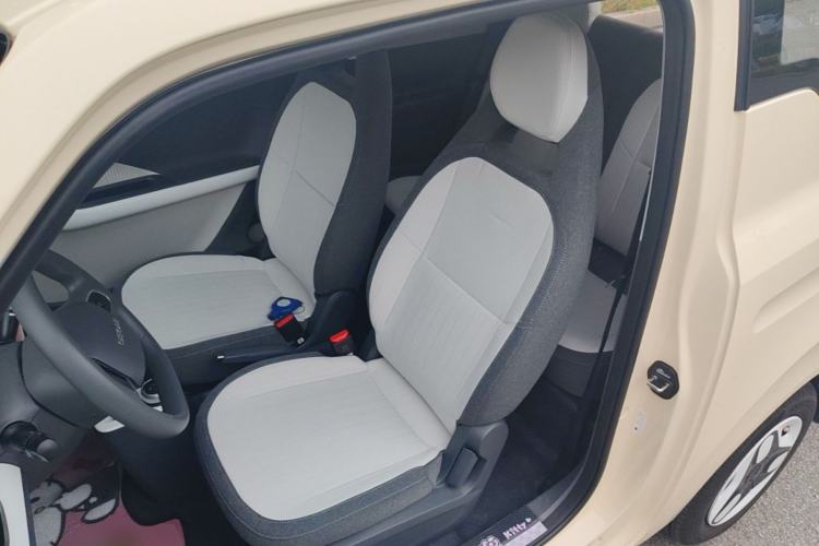Used Geely Galaxy Panda 2025 210 km – Yuanqi Bear Left Front Seat
