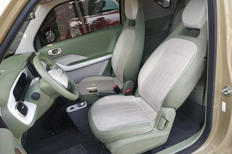 Used Geely Galaxy Panda 2025 210km Panda Rider Left Front Seat