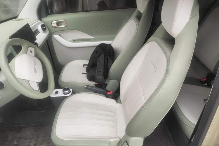 Used Geely Galaxy Panda 2025 210km Panda Rider Left Front Seat