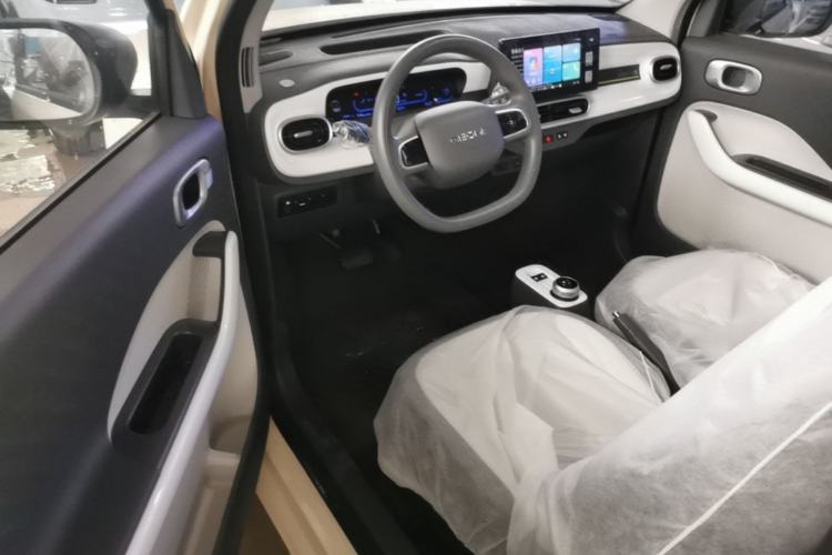 Used Geely Galaxy Panda 2025 210 km – Yuanqi Bear Left Front Seat