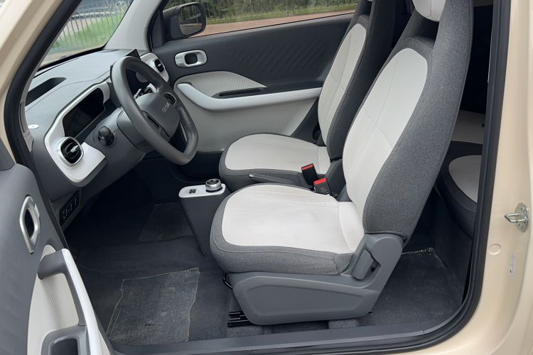 Used Geely Galaxy Panda 2025 210 km – Yuanqi Bear Left Front Seat